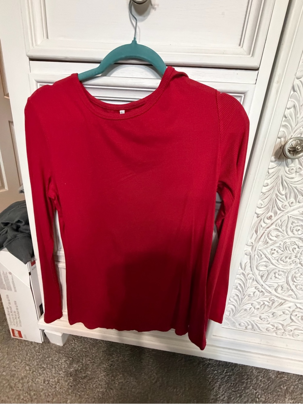 Red Ribbed Long Sleeve Top Size Large Never Worn